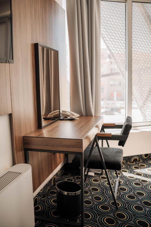 Hotel Carpe Diem Мостар Екстер'єр фото