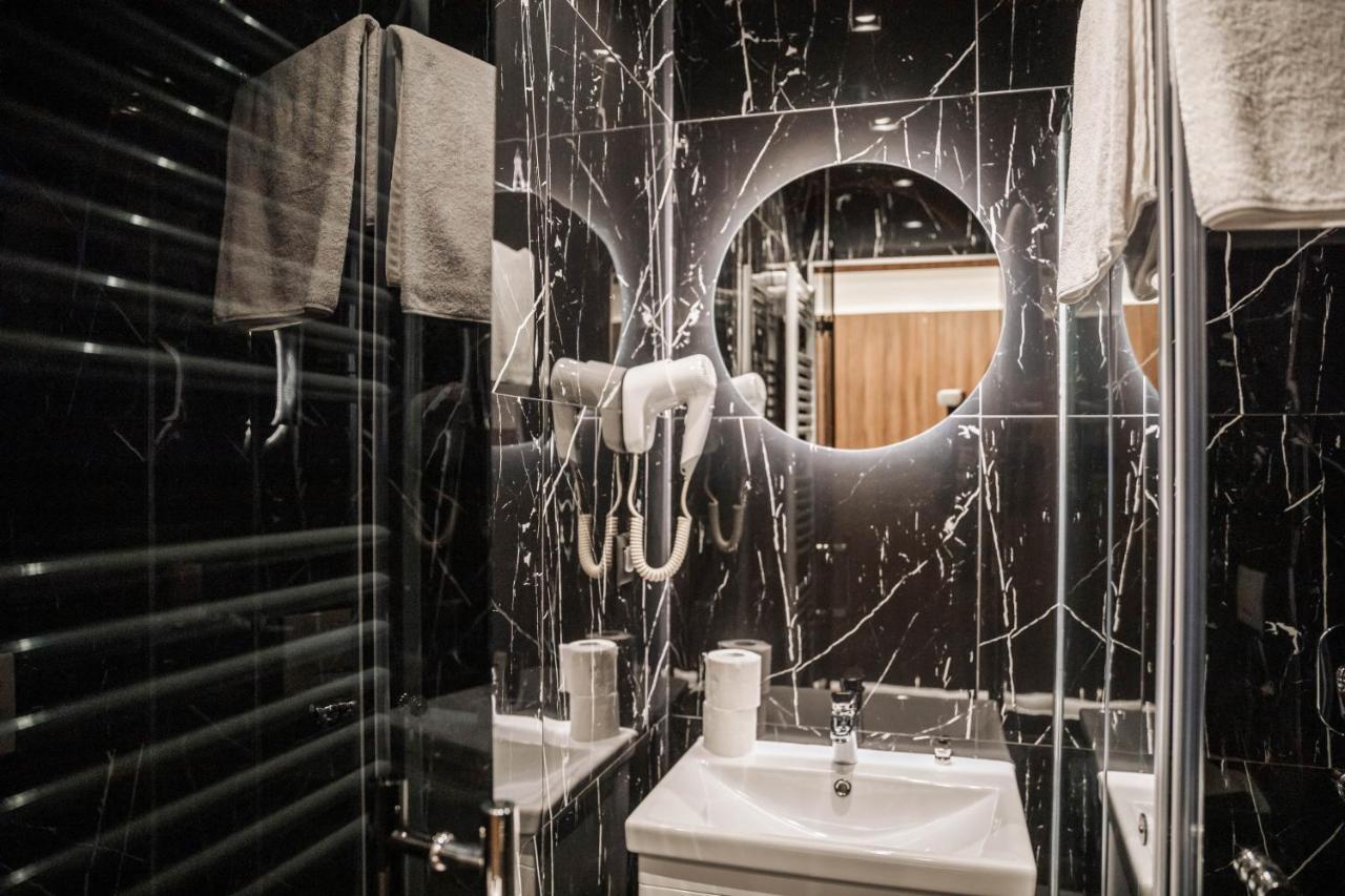 Hotel Carpe Diem Мостар Екстер'єр фото