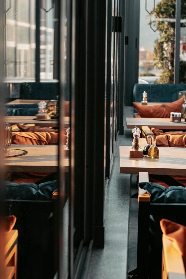 Hotel Carpe Diem Мостар Екстер'єр фото