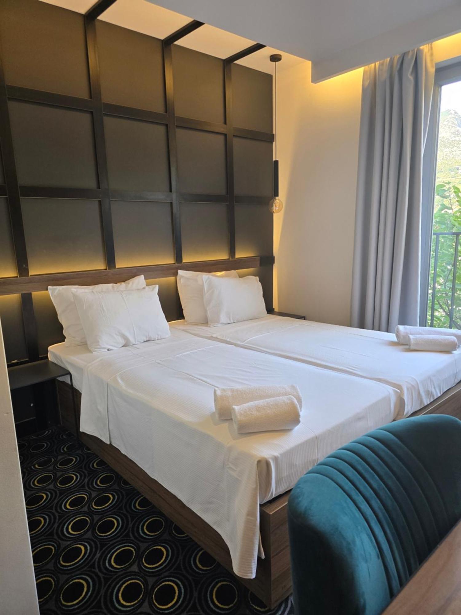 Hotel Carpe Diem Мостар Екстер'єр фото