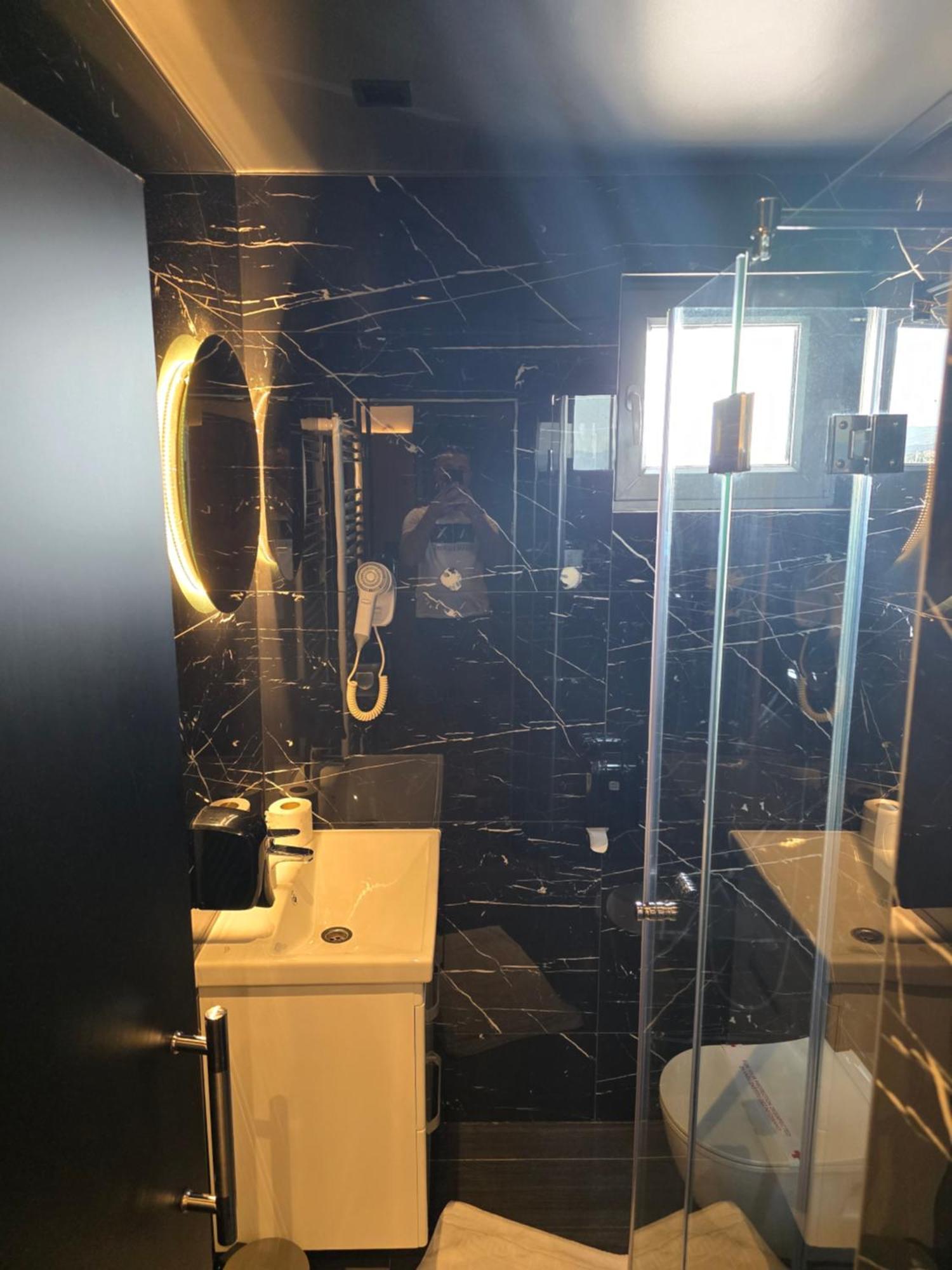 Hotel Carpe Diem Мостар Екстер'єр фото